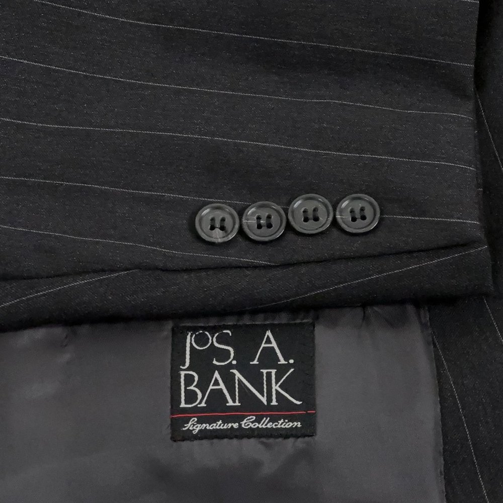 Jos A Bank Gordon 100% Wool Pinstripe Blazer in Charcoal Men's Size 46R